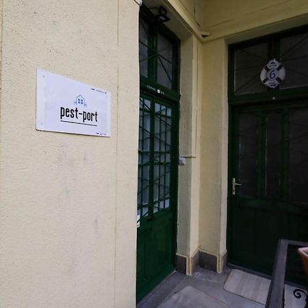 Pest-Port Private Apartment Room-6 Budapest Kültér fotó